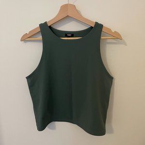 Express Body Contour Crop - Green - Large